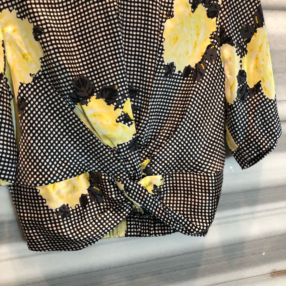 GANNI Calla Floral Plaid Silk-blend Twist Crop Top - Picture 4 of 7